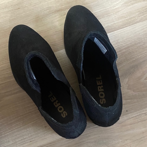 Sorel Black Ankle Boots - Picture 3 of 6